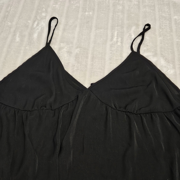 BOGO Free🦋 Divided Black Camisole Style Top - Picture 3 of 12
